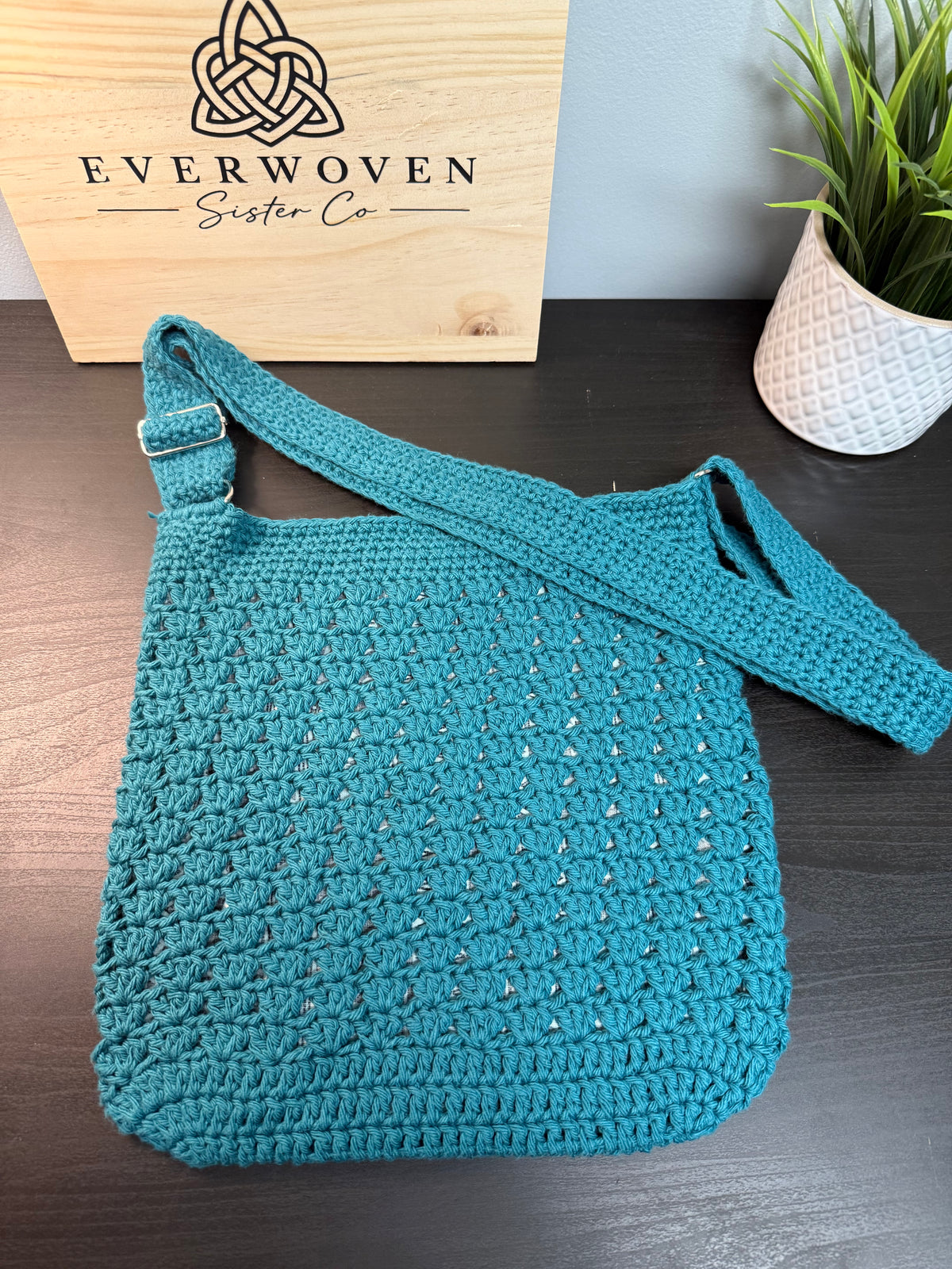 Handmade Crochet Crossbody Bag